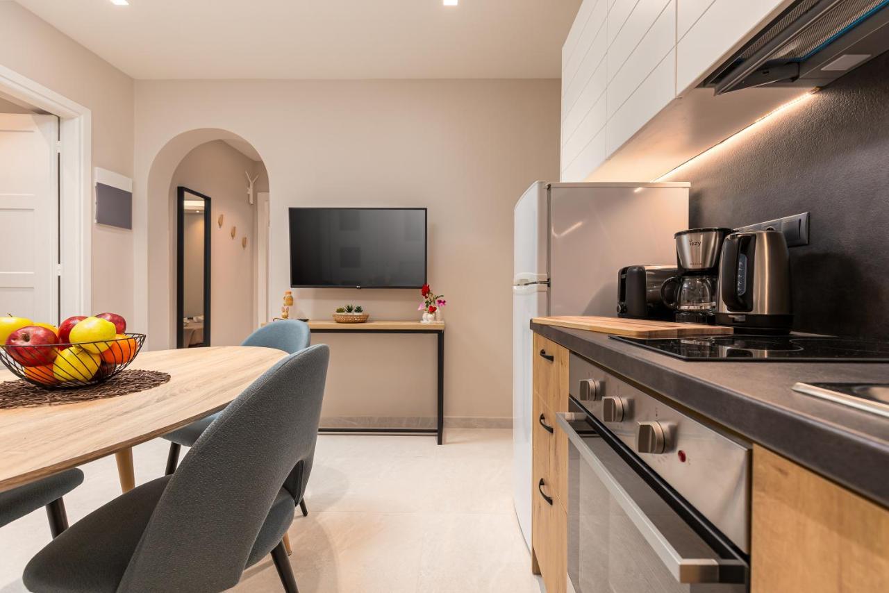 Rapanos Apartments Paleokastritsa Bagian luar foto