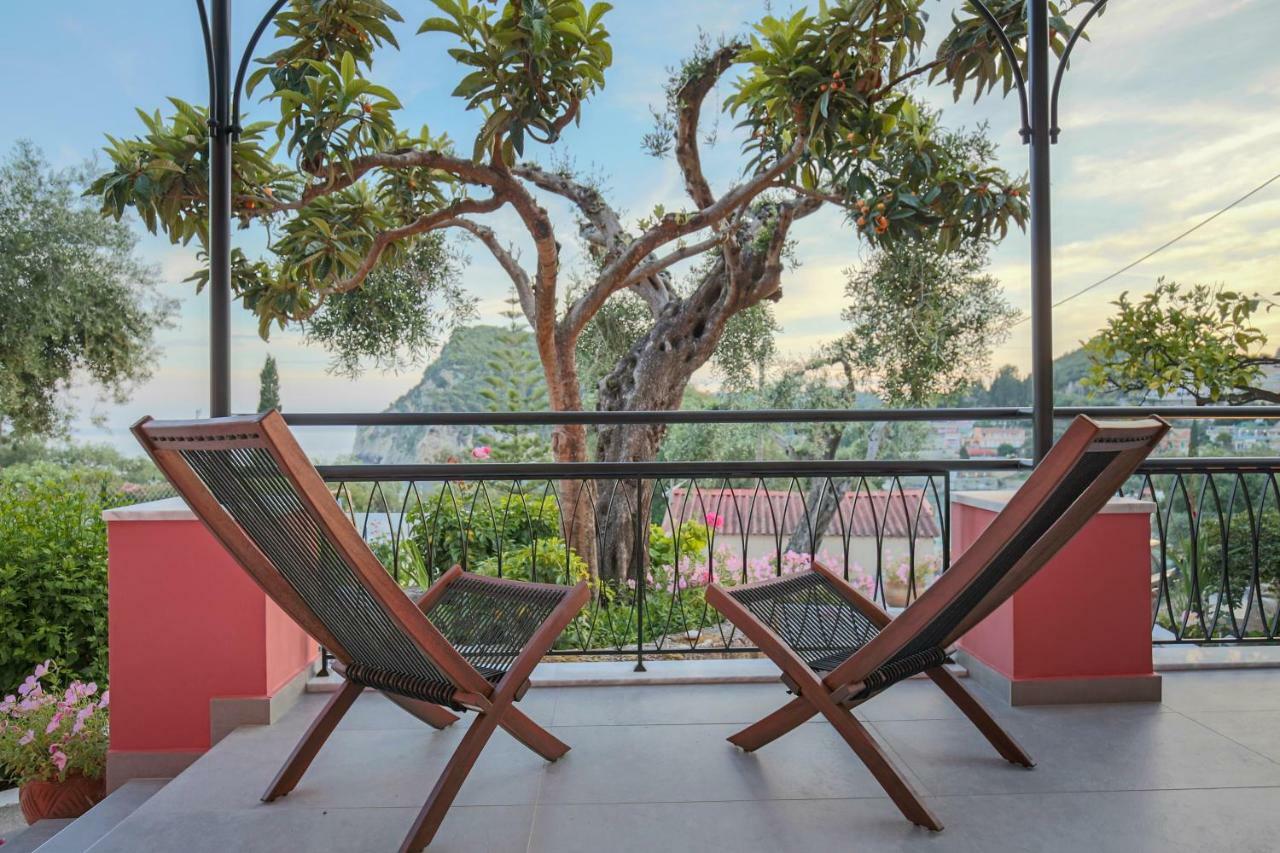 Rapanos Apartments Paleokastritsa Bagian luar foto