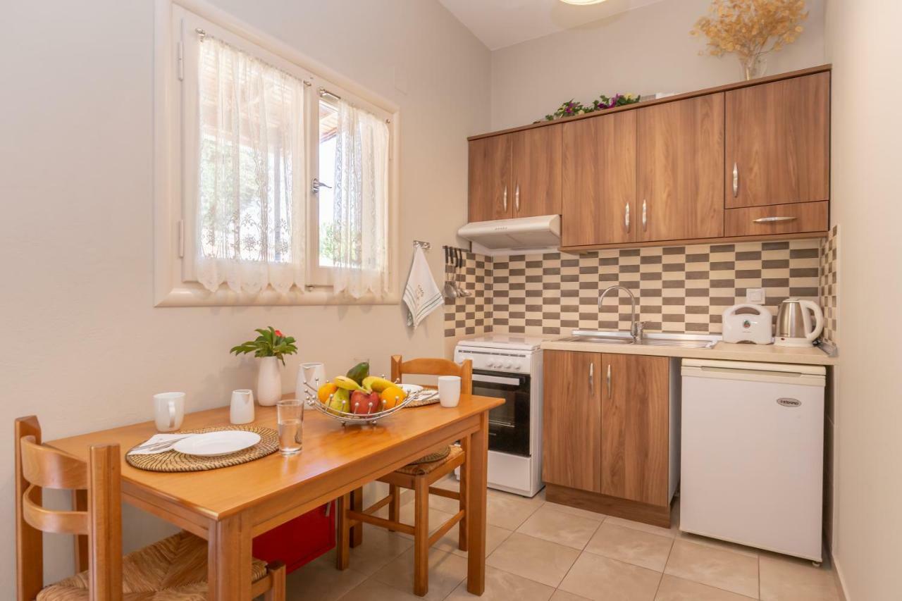 Rapanos Apartments Paleokastritsa Bagian luar foto