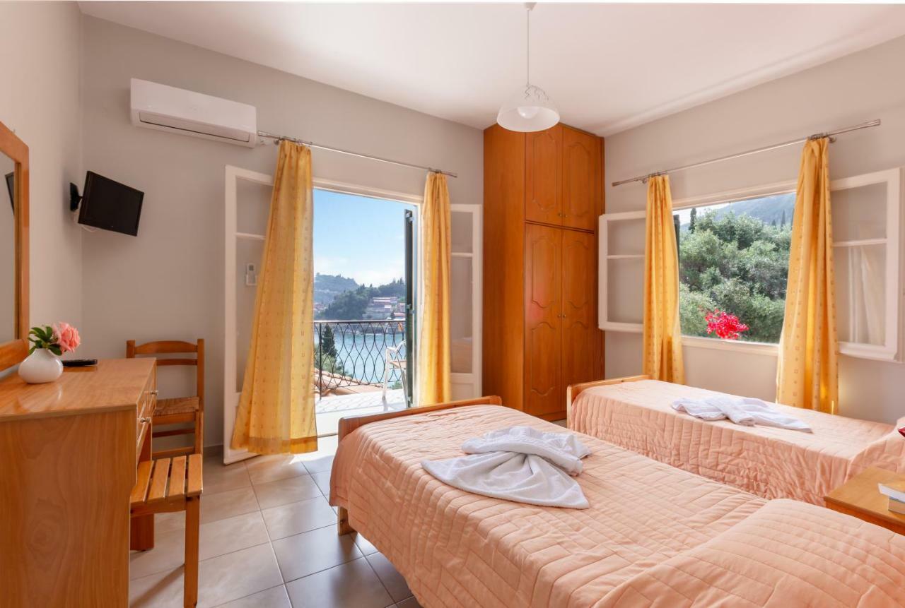 Rapanos Apartments Paleokastritsa Bagian luar foto
