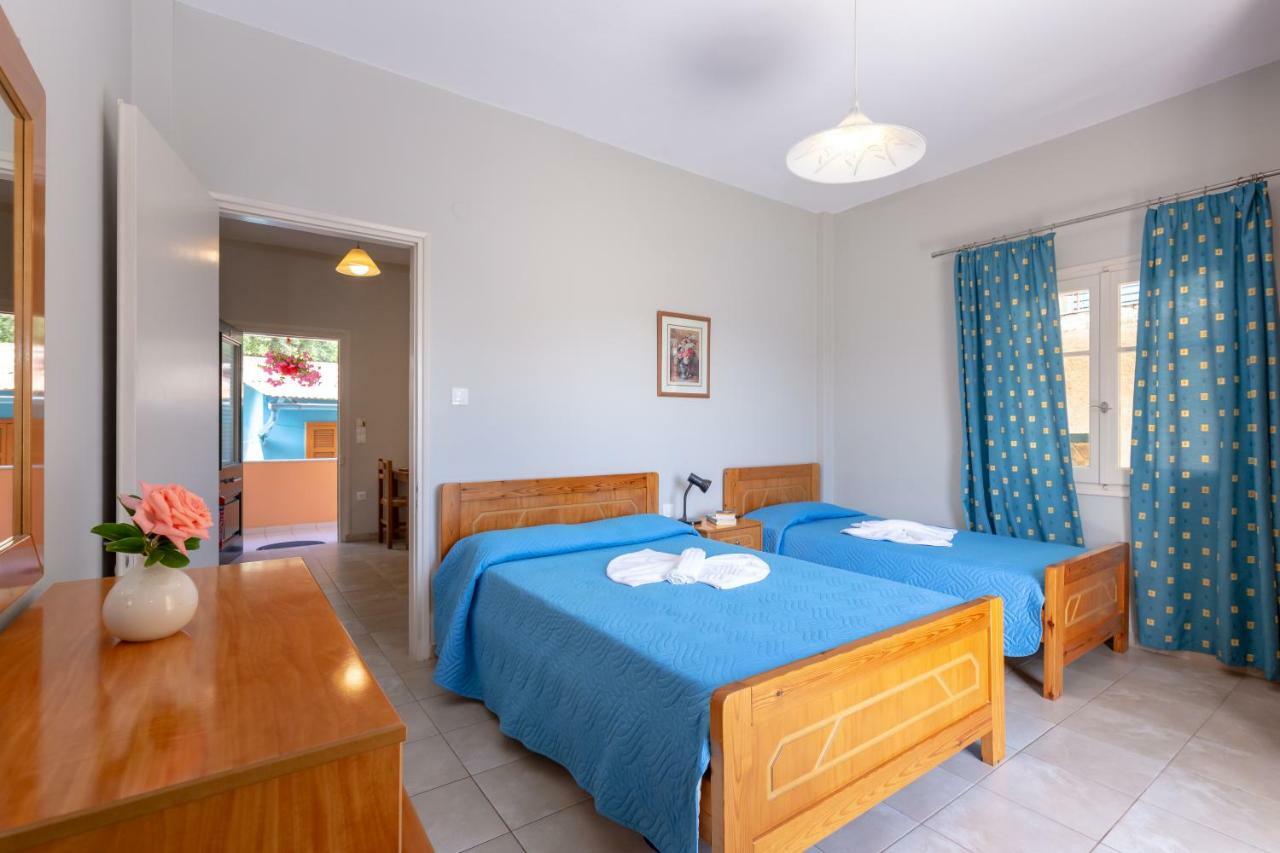 Rapanos Apartments Paleokastritsa Bagian luar foto